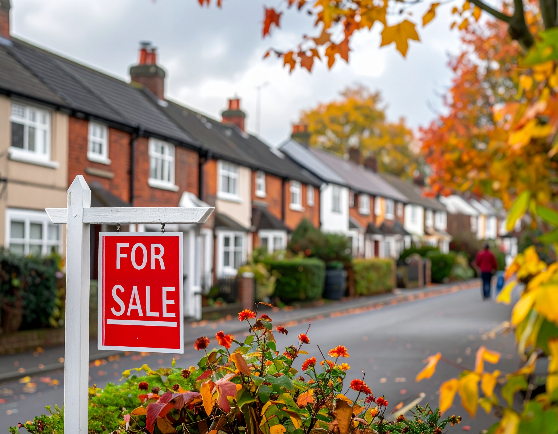 UK House Price Growth Slows as Buyers ‘Sit on the Sidelines’ Ahead of Budget UK House Price Growth Slows as Buyers ‘Sit on the Sidelines’ Ahead of Budget